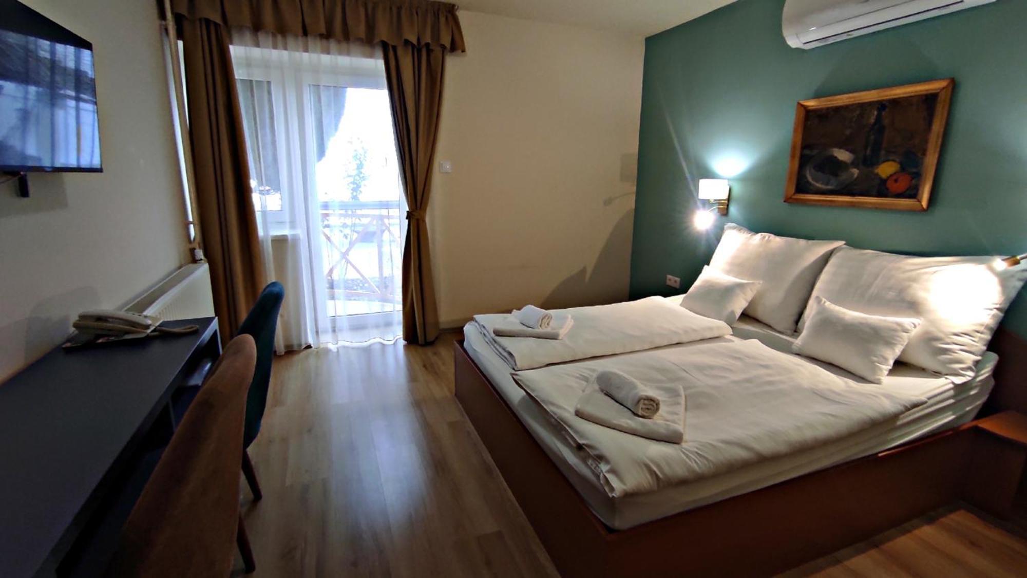 Atrium Hotel Harkány Exteriör bild